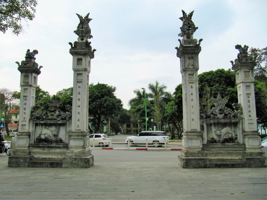 The gates to Quan Thanh temple Hanoi
