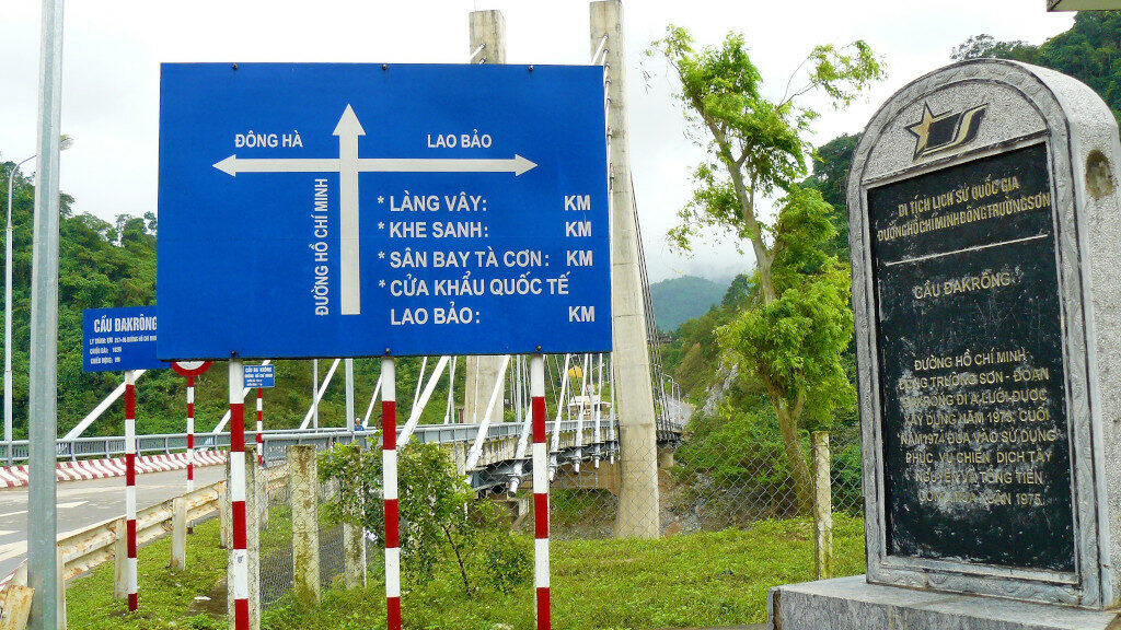 Crossroad along the 17th Parallel