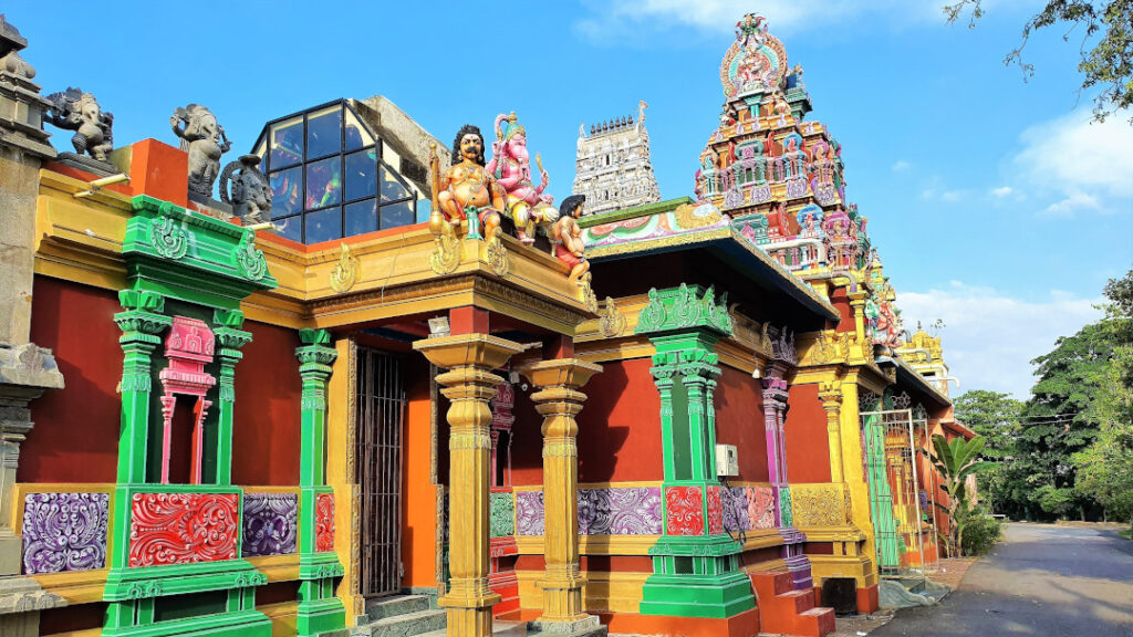 The vibrant colours of Sri Kailasanathar Swamy Devasthanam