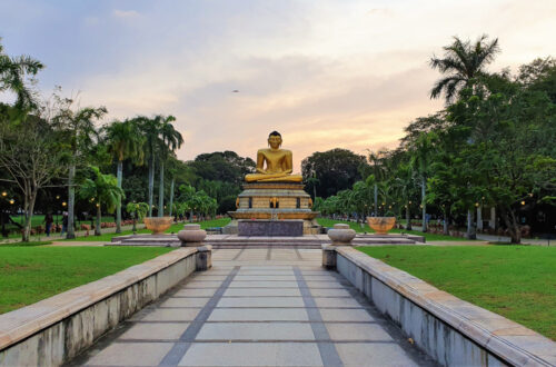 Viharamahadevi Park