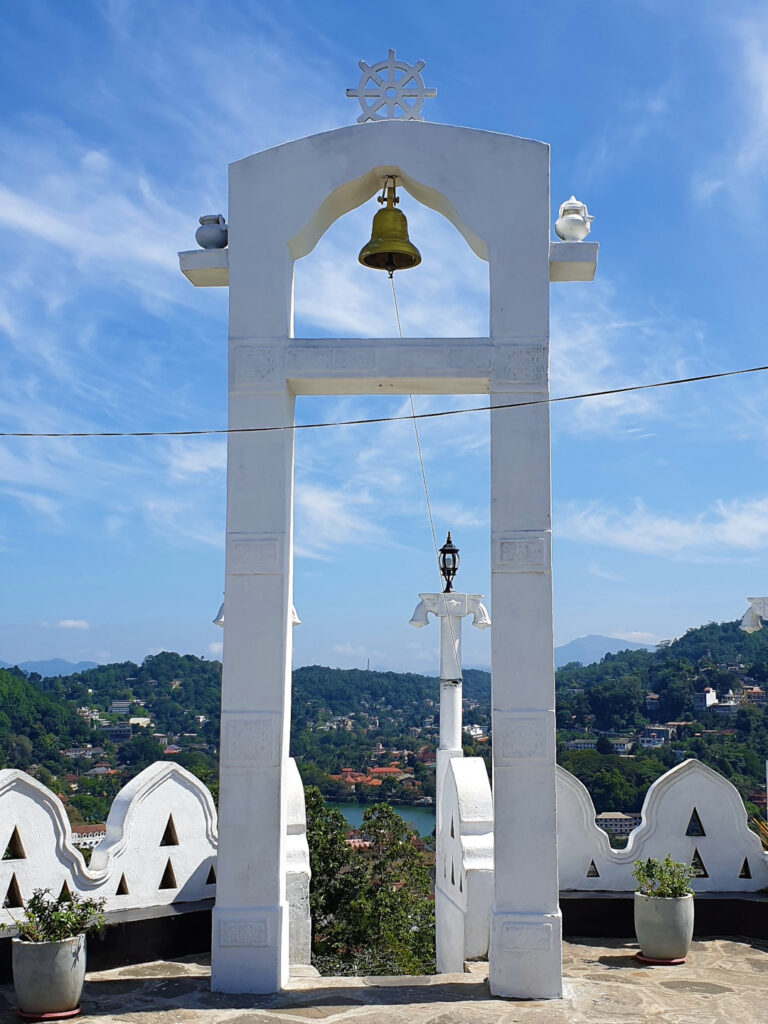 The temple bell