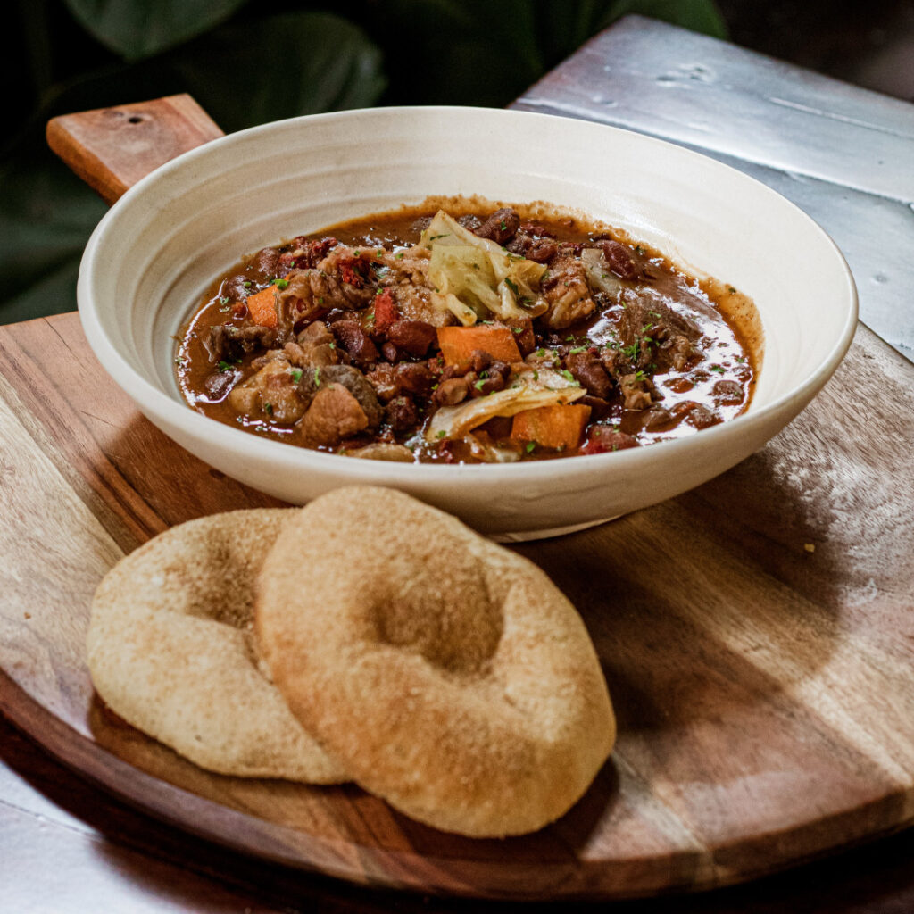 Home style feijoada with poie.